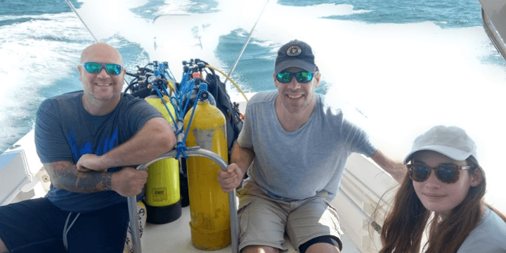 Taking the Narcosis SCUBA Dive Charter
